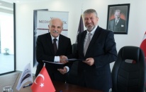 Mudanya Üniversitesi ile Medical Park Bursa arasında iş birliği anlaşması imzalandı