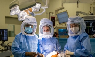 Medicabil’de Robotik Protez Cerrahisinde 500’üncü vaka başarısı