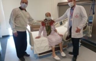 91 yaşındaki hasta Hayat’ta sağlık buldu