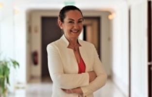 Başhemşireden anlamlı çağrı