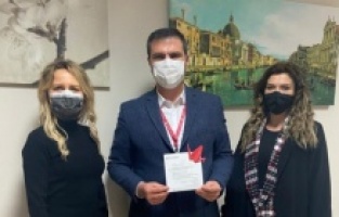 BUSADER’den Doruk Sağlık Grubuna teşekkür ziyareti