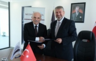Mudanya Üniversitesi ile Medical Park Bursa arasında iş birliği anlaşması imzalandı