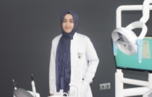 Diş Hekimi Esmanur Eyrice: “Tatil dönüşü diş bakımı unutulmamalı”