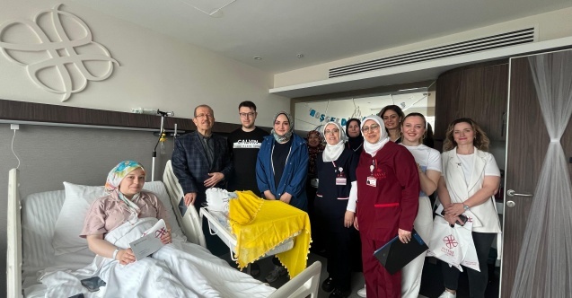 Hayat Hastanesi’nde Anneler Günü kutlaması